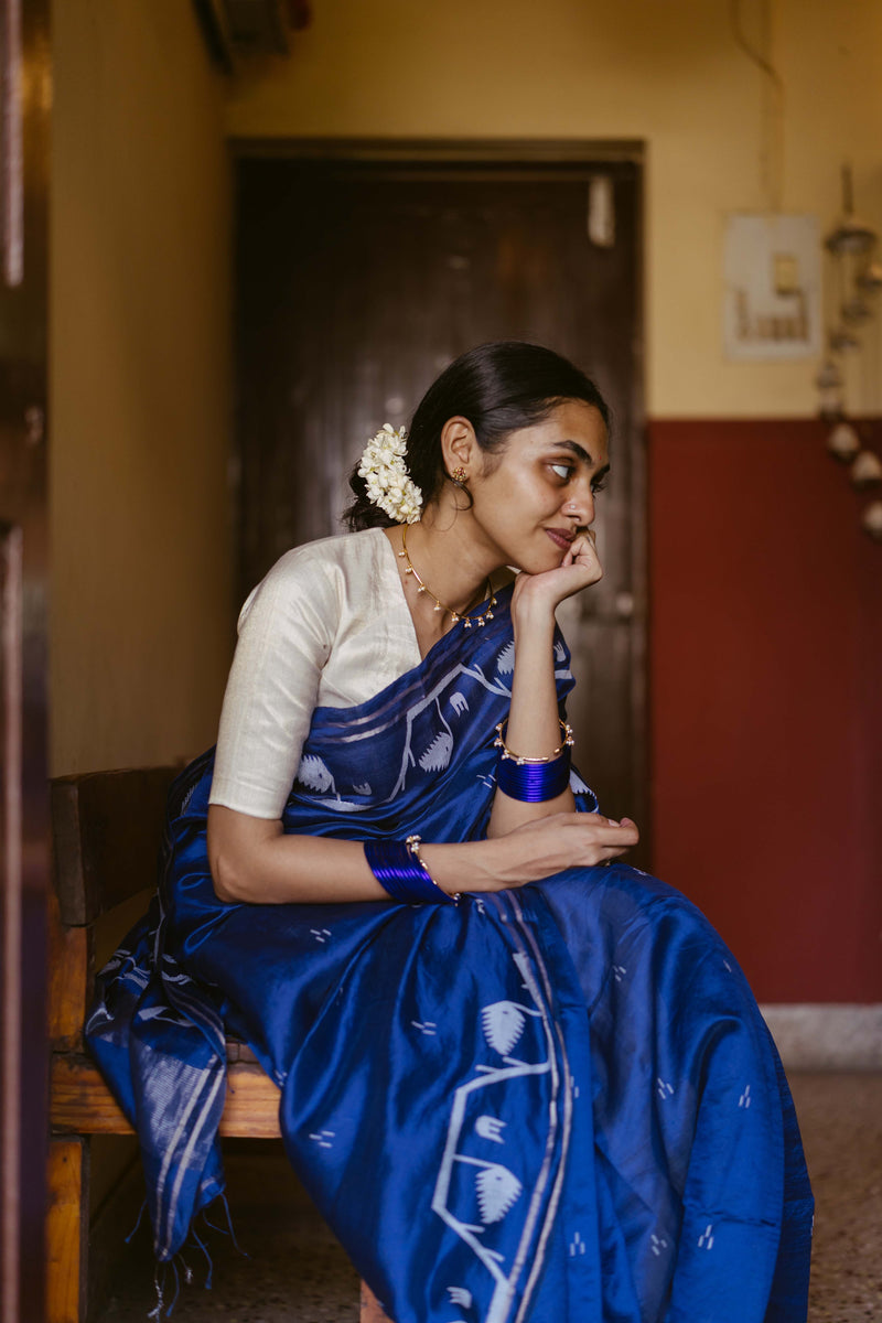Indigo Handwoven Jamdani Pure Silk Saree