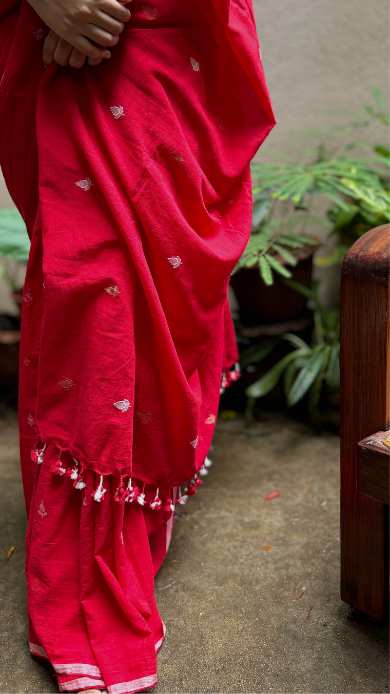 Red & White Floral - Handloom Cotton Jamdani Saree