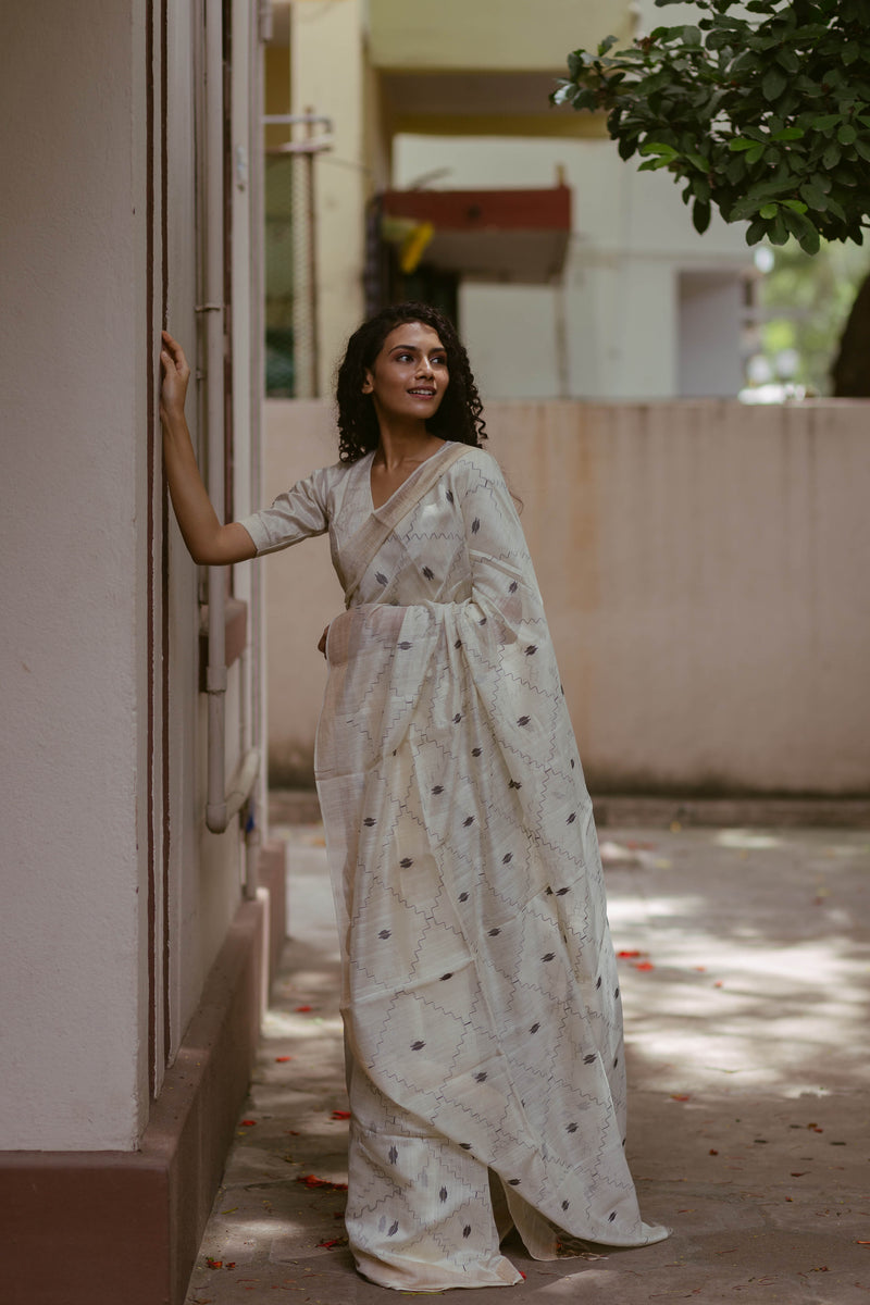 Traditional resham silk Jamdani saree with heritage weaving patterns