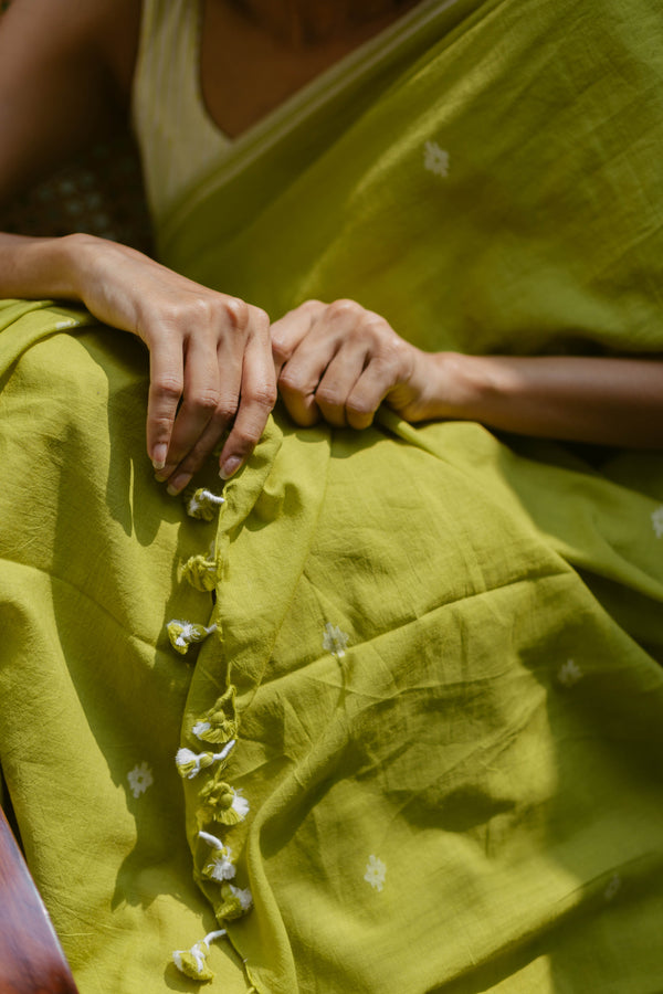 green jamdani saree