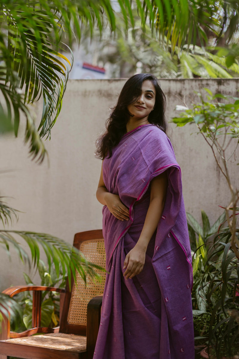 Lightweight lavender handloom cotton Jamdani saree for summer wear